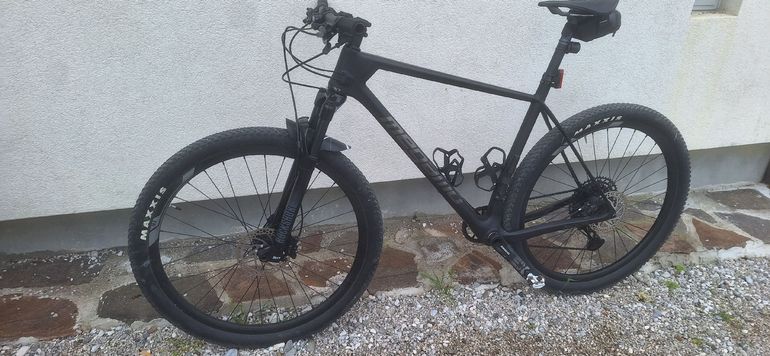 Used Megamo FACTORY 30 2024 2024 Mountainbike, Negro — image 4 of 4