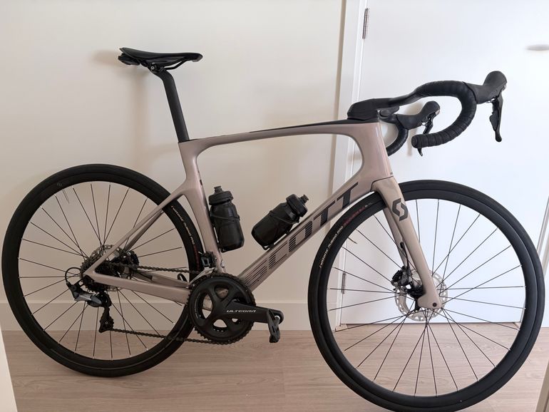 Used Scott Foil RC 30 2022 2022 Road & Gravel, Black — image 1 of 5
