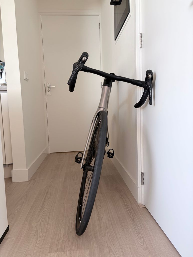 Used Scott Foil RC 30 2022 2022 Road & Gravel, Black — image 5 of 5
