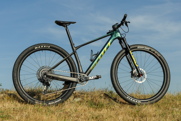 Scott Scale RC World Cup 2024 2024 Mountainbike usato, Verde — immagine 1 di 10
