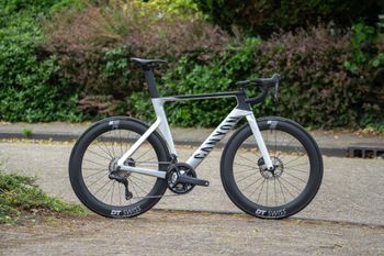 Used Canyon Aeroad CF SLX 8 Disc Di2 2023 2023 Road & Gravel