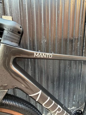 Tweedehands Aurum Custom SRAM Rival eTap AXS 2025 Road & Gravel — afbeelding 8 van 10