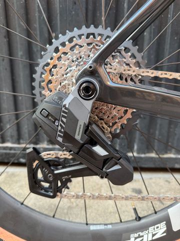 Tweedehands Aurum Custom SRAM Rival eTap AXS 2025 Road & Gravel — afbeelding 6 van 10