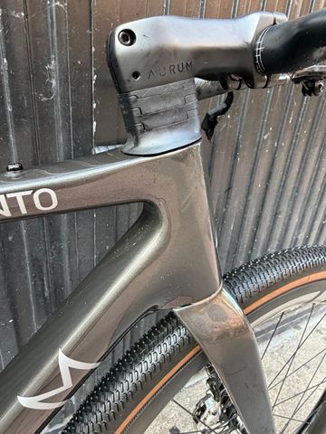 Tweedehands Aurum Custom SRAM Rival eTap AXS 2025 Road & Gravel — afbeelding 4 van 10