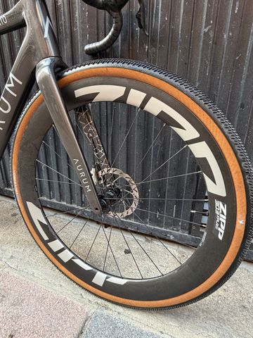 Tweedehands Aurum Custom SRAM Rival eTap AXS 2025 Road & Gravel — afbeelding 3 van 10