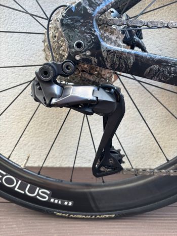 Used Trek Speed Concept SLR 7 2025 2025 Road & Gravel, Black — image 5 of 10