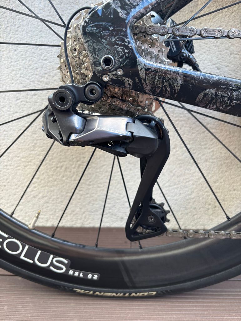 Used Trek Speed Concept SLR 7 2025 2025 Road & Gravel, Black — image 5 of 10