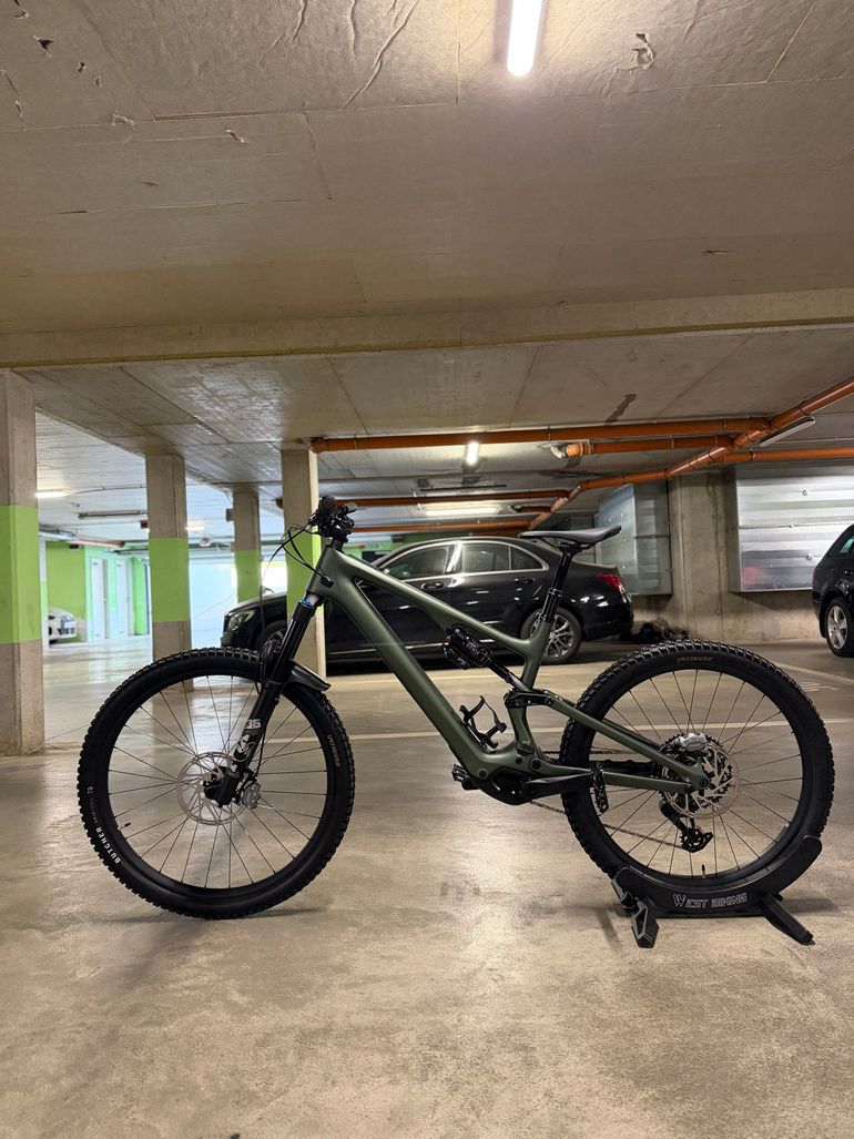 Used Specialized Turbo Levo SRAM GX Eagle AXS 2026 Mountainbike — image 1 of 9