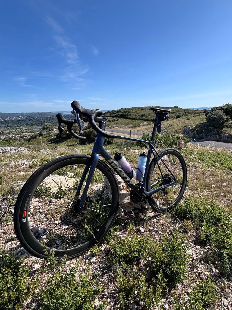 Used Giant TCR Advanced Pro 0 AXS 2025 2025 Road & Gravel — image 3 of 6