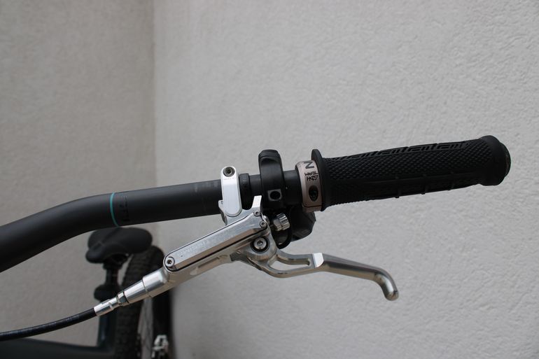 Used Yeti MTe T3 X0 AXS TRANSMISSION 2026 2026 Mountainbike, Black — image 11 of 18
