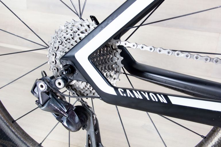 Used Canyon Speedmax CF SLX 2019 Road & Gravel, Black — image 7 of 17