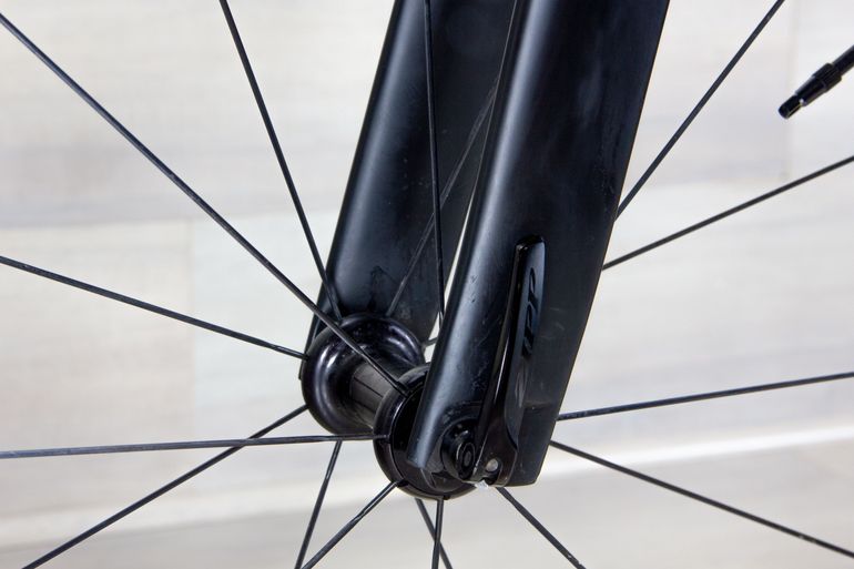 Used Canyon Speedmax CF SLX 2019 Road & Gravel, Black — image 13 of 17