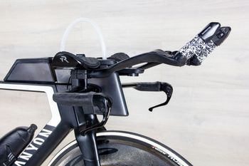 Used Canyon Speedmax CF SLX 2019 Road & Gravel, Black — image 10 of 17