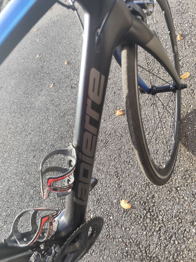 Used Lapierre Xelius Shimano Ultegra 2020 Road & Gravel, Blue — image 4 of 5