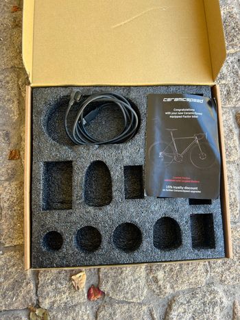 Used Factor OSTRO VAM Shimano Ultegra Di2 8170 2023 2023 Road & Gravel, Blue — image 13 of 15