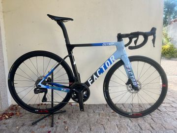 Used Factor OSTRO VAM Shimano Ultegra Di2 8170 2023 2023 Road & Gravel