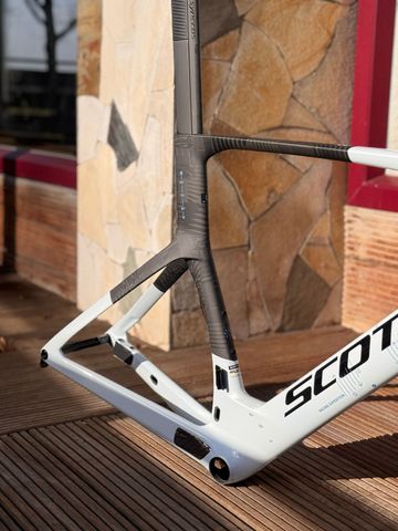 Tweedehands Scott Foil RC Pro HMX Frame set 2026 Frameset 2026 Road & Gravel — afbeelding 3 van 3