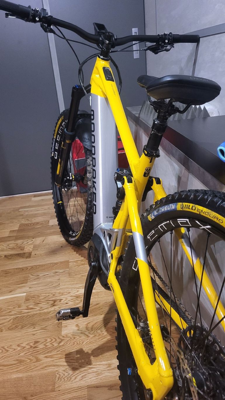 Used Mondraker CRAFTY CARBON XR 2023 2023 Mountainbike, Light Gray, 29 — image 4 of 10