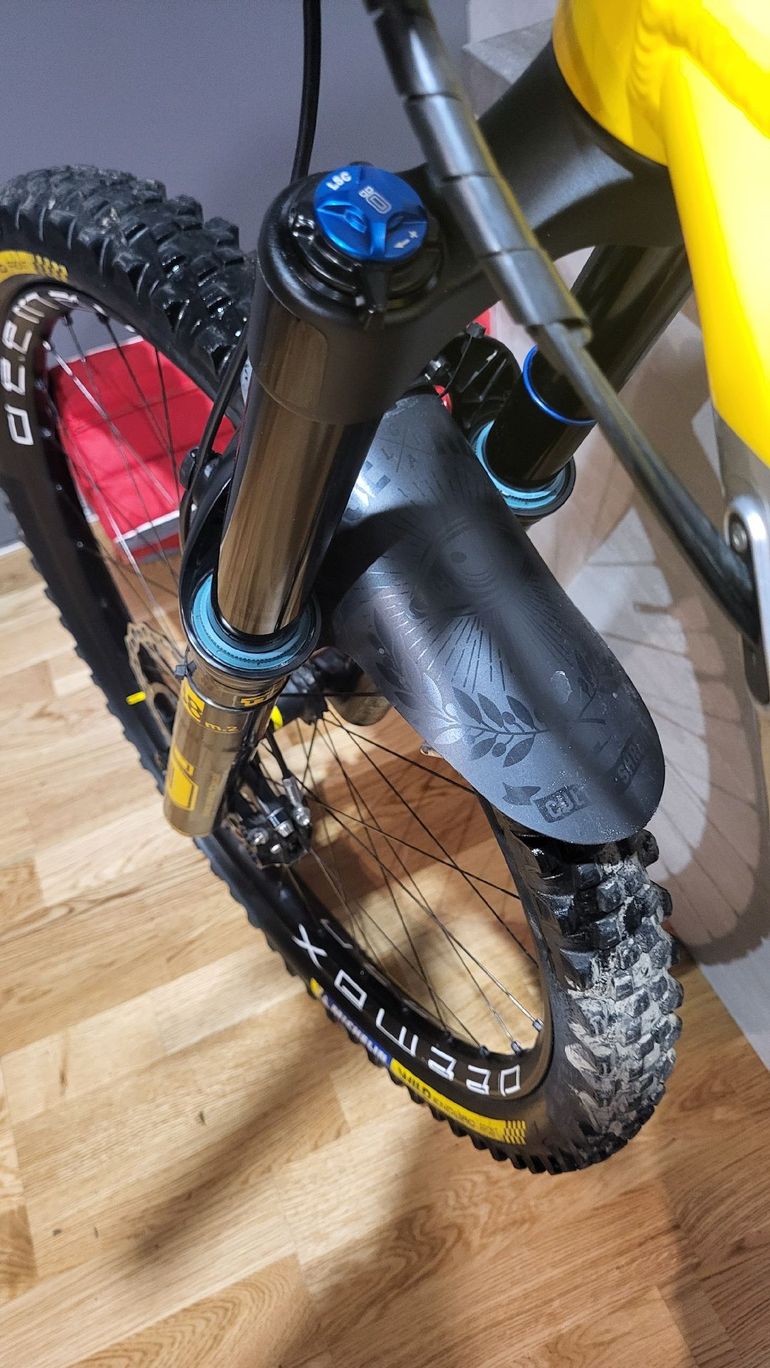 Used Mondraker CRAFTY CARBON XR 2023 2023 Mountainbike, Light Gray, 29 — image 6 of 10