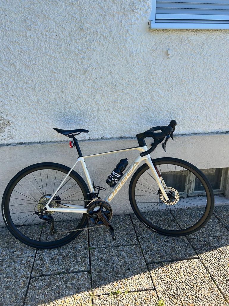 Used Orbea ORCA M30 2024 2024 Road & Gravel, White — image 1 of 5