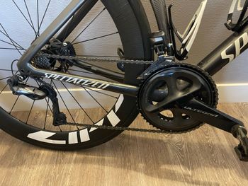 Used Specialized Tarmac SL7 Pro - Ultegra Di2 2023 2023 Road & Gravel, Blue — image 4 of 5