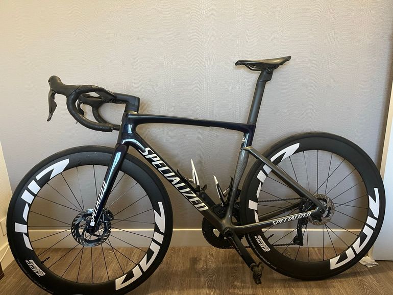 Used Specialized Tarmac SL7 Pro - Ultegra Di2 2023 2023 Road & Gravel, Blue — image 2 of 5