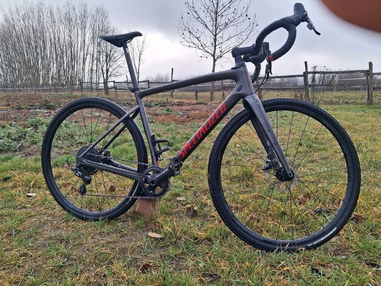 Used Specialized Diverge Base Carbon 2021 2021 Road & Gravel — image 1 of 3