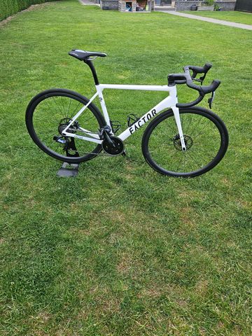 Used Factor O2 - SRAM Force w/ Power Meter 2023 2023 Road & Gravel