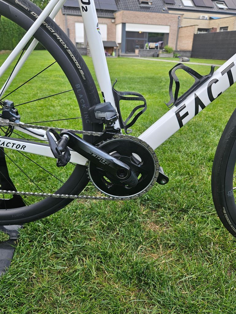 Used Factor O2 - SRAM Force w/ Power Meter 2023 2023 Road & Gravel, White — image 2 of 5