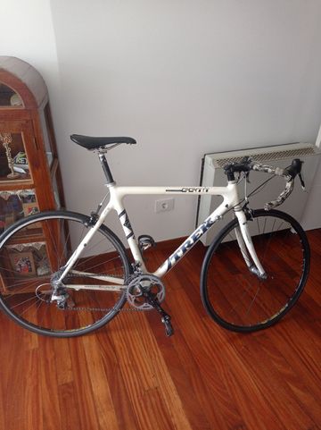 Brugt Trek Custom Shimano 105 2006 Road & Gravel