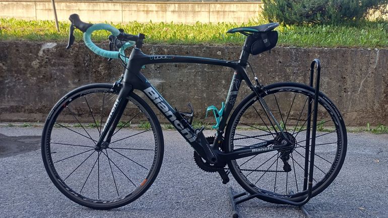 Used Bianchi Oltre XR.1 Ultegra Double 2015 2015 Road & Gravel — image 2 of 8
