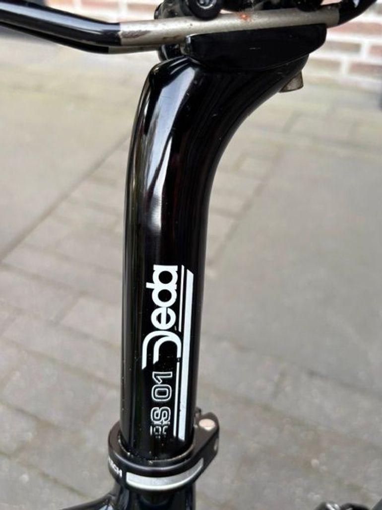Used Basso Astra Campagnolo Chorus 11 Speed 2017 Road & Gravel, Black — image 9 of 10