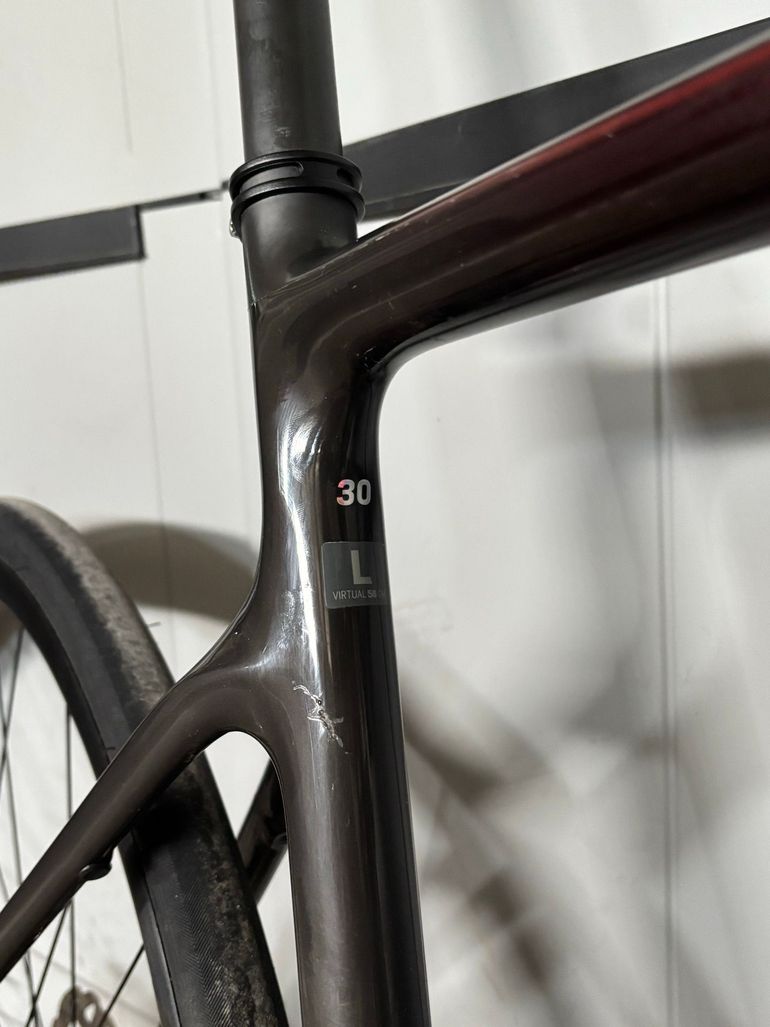 Used Scott Addict 30 2024 2024 Road & Gravel, Red — image 6 of 6