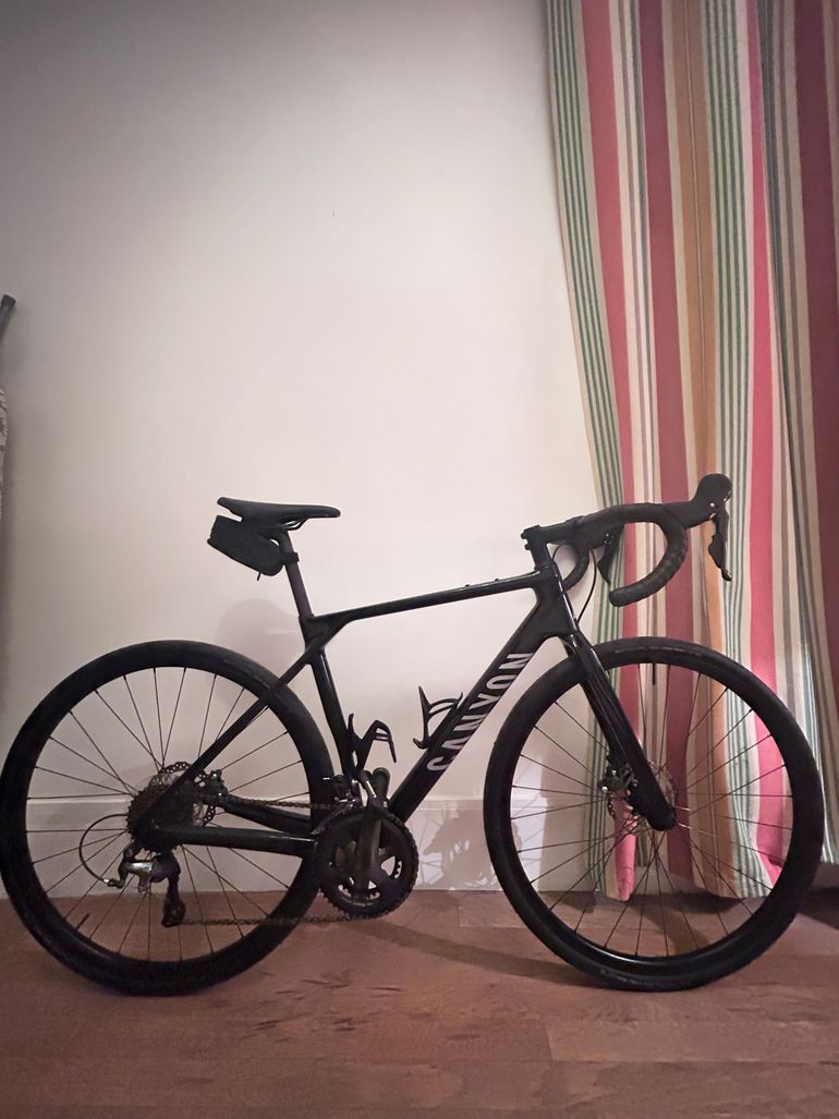 Used Canyon Endurace CF 6 2026 2026 Road & Gravel, Black — image 4 of 7