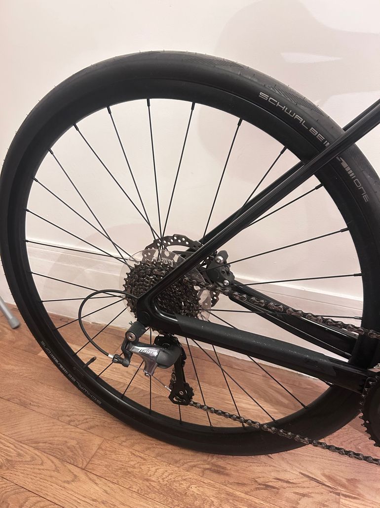 Used Canyon Endurace CF 6 2026 2026 Road & Gravel, Black — image 6 of 7