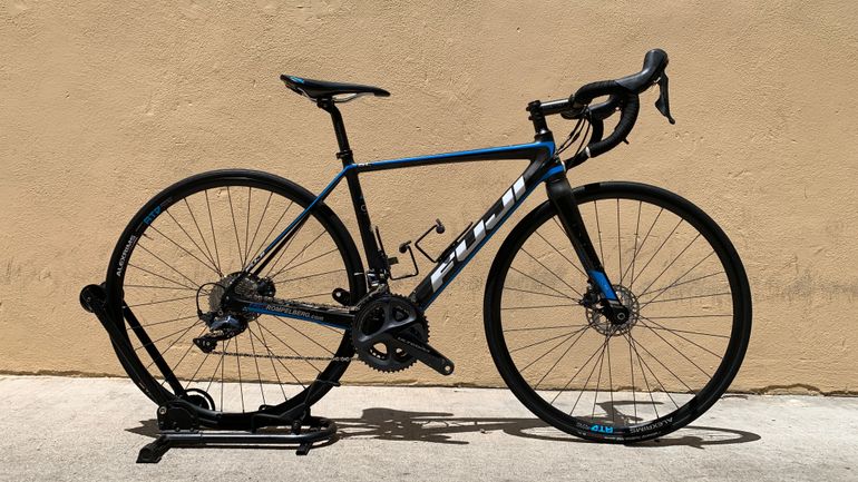 Used Fuji SL 2.1 Full Carbon Shimano Ultegra 11sp Disc - Size S 2020 Road & Gravel, Black — image 1 of 8