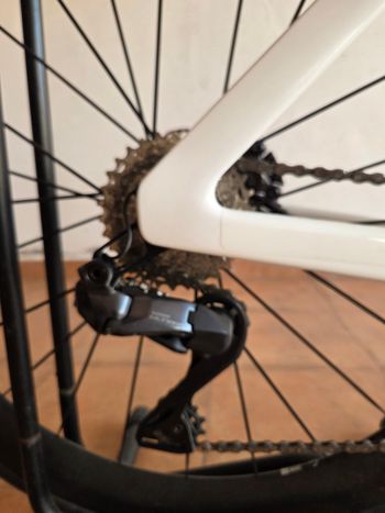 Used Canyon Aeroad CF SLX 8 Di2 2026 2026 Road & Gravel, White — image 5 of 13