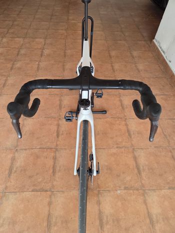 Used Canyon Aeroad CF SLX 8 Di2 2026 2026 Road & Gravel, White — image 9 of 13