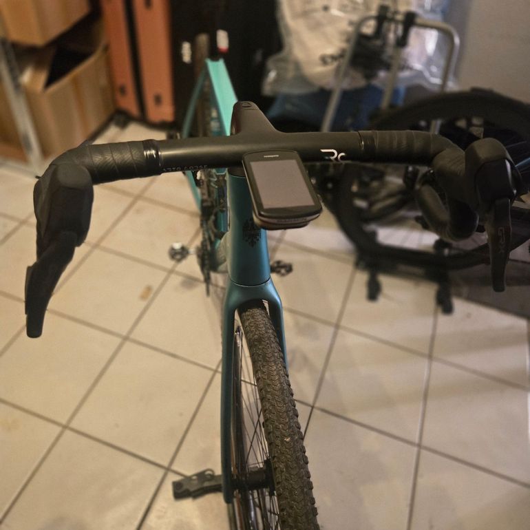 Used Bianchi Impulso RC GRX 825 DI2 2025 2025 Road & Gravel, Green — image 14 of 14