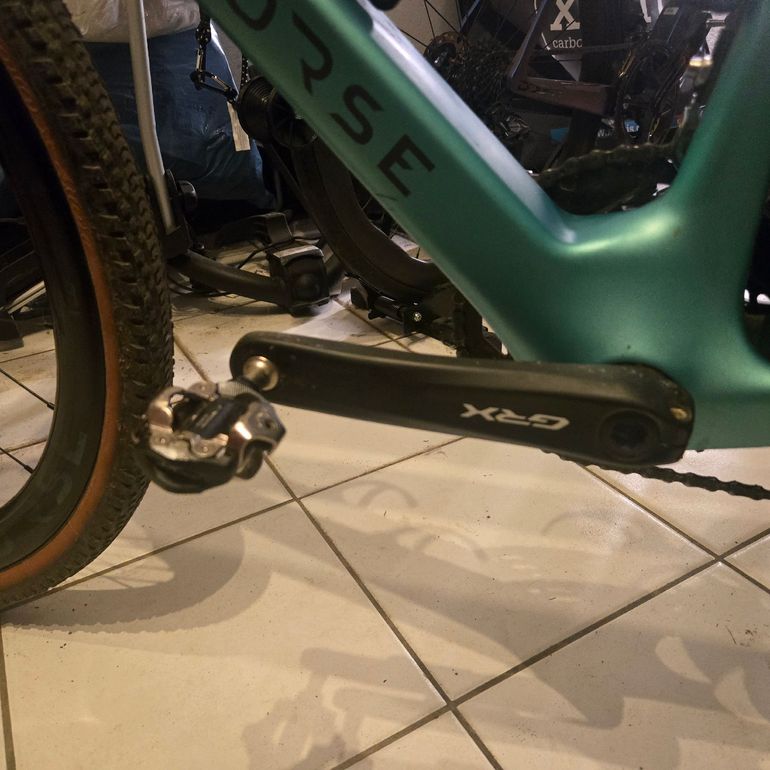 Used Bianchi Impulso RC GRX 825 DI2 2025 2025 Road & Gravel, Green — image 4 of 14