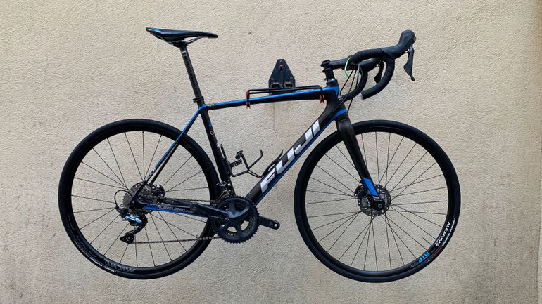 Used Fuji SL 2.1 Full Carbon Shimano Ultegra 11sp Disc - Size L 2020 Road & Gravel, Black — image 1 of 8