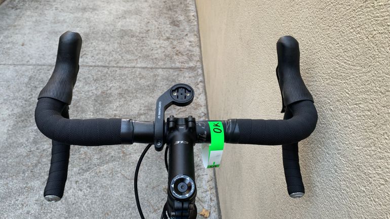 Used Fuji SL 2.1 Full Carbon Shimano Ultegra 11sp Disc - Size L 2020 Road & Gravel, Black — image 3 of 8