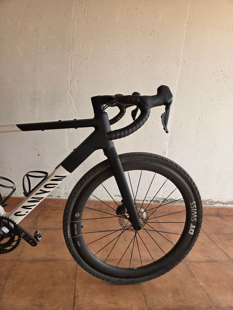 Used Canyon Grail CF SLX 8 Di2 2026 2026 Road & Gravel — image 4 of 11