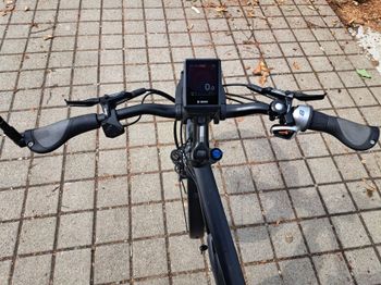 Used E-Bike Riese & Müller 25km/h guter Zustand Lieferung mögl. E-Bike Riese & Müller 25km/h guter Zustand Lieferung mögl. Custom Shimano Ultegra Di2 2024 Road & Gravel, Black — image 4 of 7