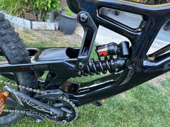 Used Santa Cruz V10 DH X01 / Carbon CC 2024 2024 Mountainbike — image 8 of 12