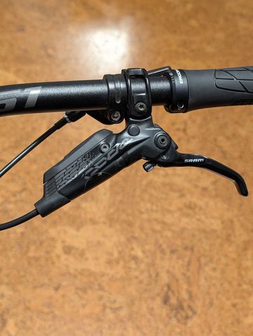 Tweedehands Mondraker Summum SRAM GX 2022 Mountainbike — afbeelding 37 van 40