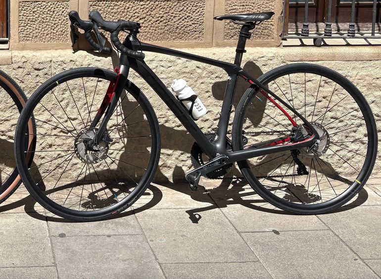 Used Trek Domane SLR 6 Disc 2019 2019 Road & Gravel, Black — image 2 of 3