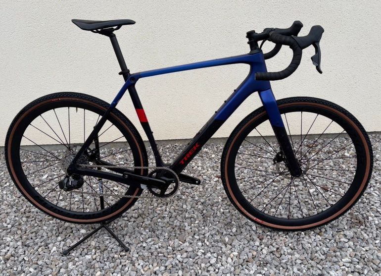 Used Trek Checkpoint SL 6 AXS Gen 3 2025 2025 Road & Gravel, Blue — image 1 of 18