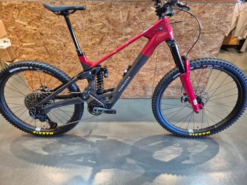 Brugt Forbidden Dreadnought E T1 2026 MTB