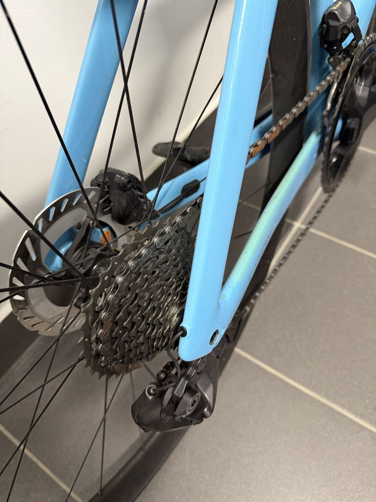 Used Trek Madone SLR 7 Gen 7 2024 2024 Road & Gravel, Blue — image 20 of 25